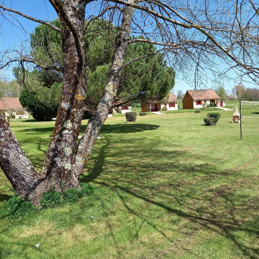 Domaine De Vaulatour. Villa Payzac  Exteriör bild