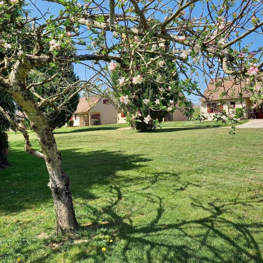 Domaine De Vaulatour. Villa Payzac  Exteriör bild